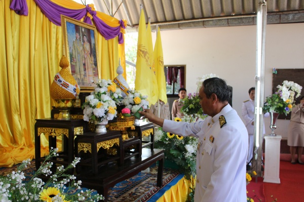  เมื่อวันที่ 25 ธันวาคม 2562 องค์การบริหารส่วนตำบลประทัดบุ ได้ดำเนินการจัดพิธีรับพระราชทานพระบรมฉายาลักษณ์ พระบาทสมเด็จพระเจ้าอยู่หัว และสมเด็จพระนางเจ้าฯ พระบรมราชินี เนื่องในโอกาสมหามงคลพระราชพิธีบรมราชาภิเษก พุทธศักราช 2562